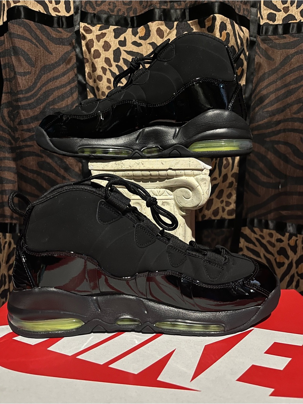 Nike Air Max Uptempo Volt Sz 10.5m NWB - Picture 2 of 6